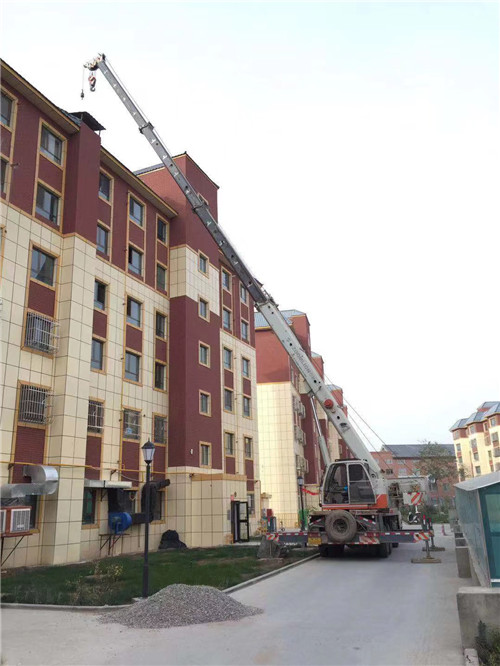 贞丰县跨街广告牌的高空安装注意事项